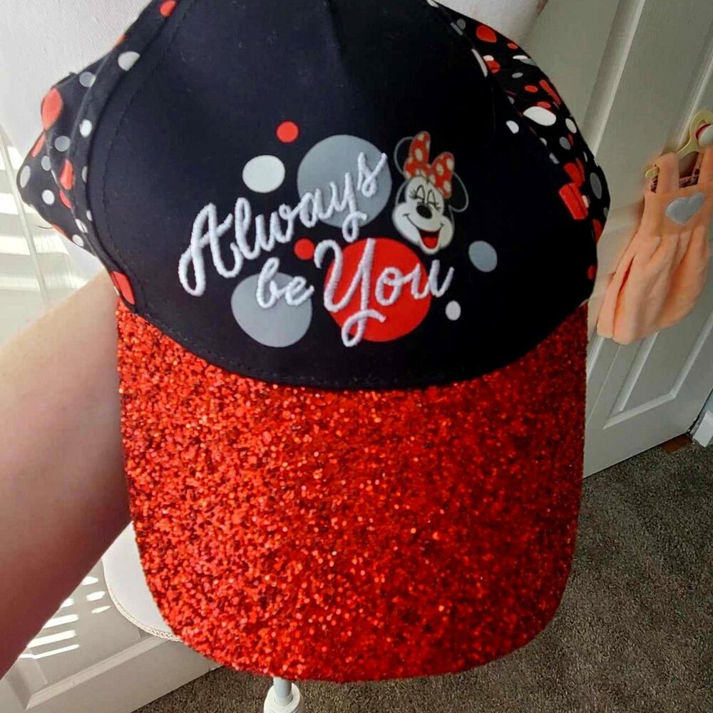Walt Disney World Theme Park Official Women's Hat Minnie Mouse Glitter Bow Red